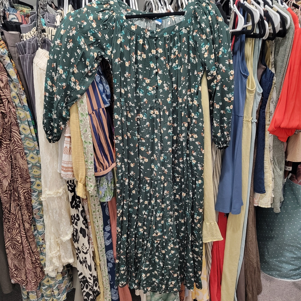 Old Navy Dark Green Floral Long Sleeve Dress